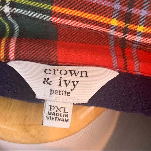 Crown & Ivy navy and red plaid fleece pullover Pxl - Picture 6 of 7